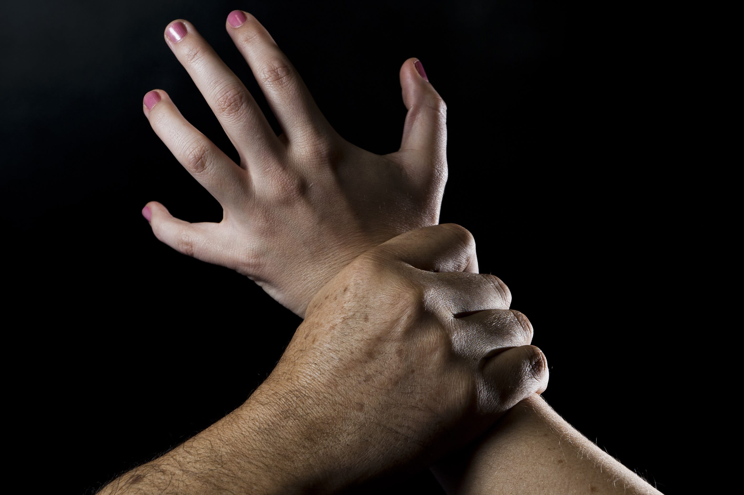 Violent & Sexual Content Online: How Gender Shapes Reactions