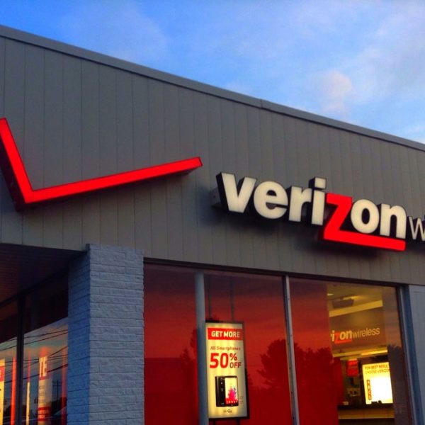 Verizon Wireless Employees Class Action Wage and Hour Lawsuit Filed by Wigdor LLP