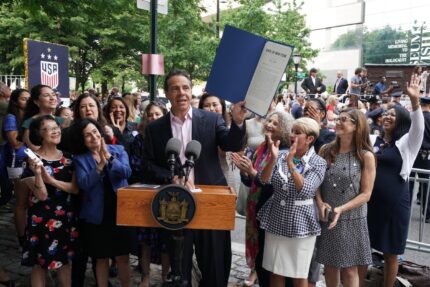 Gov. Cuomo Signs Pay Equity Legislation at U.S. Women’s Soccer Team Parade